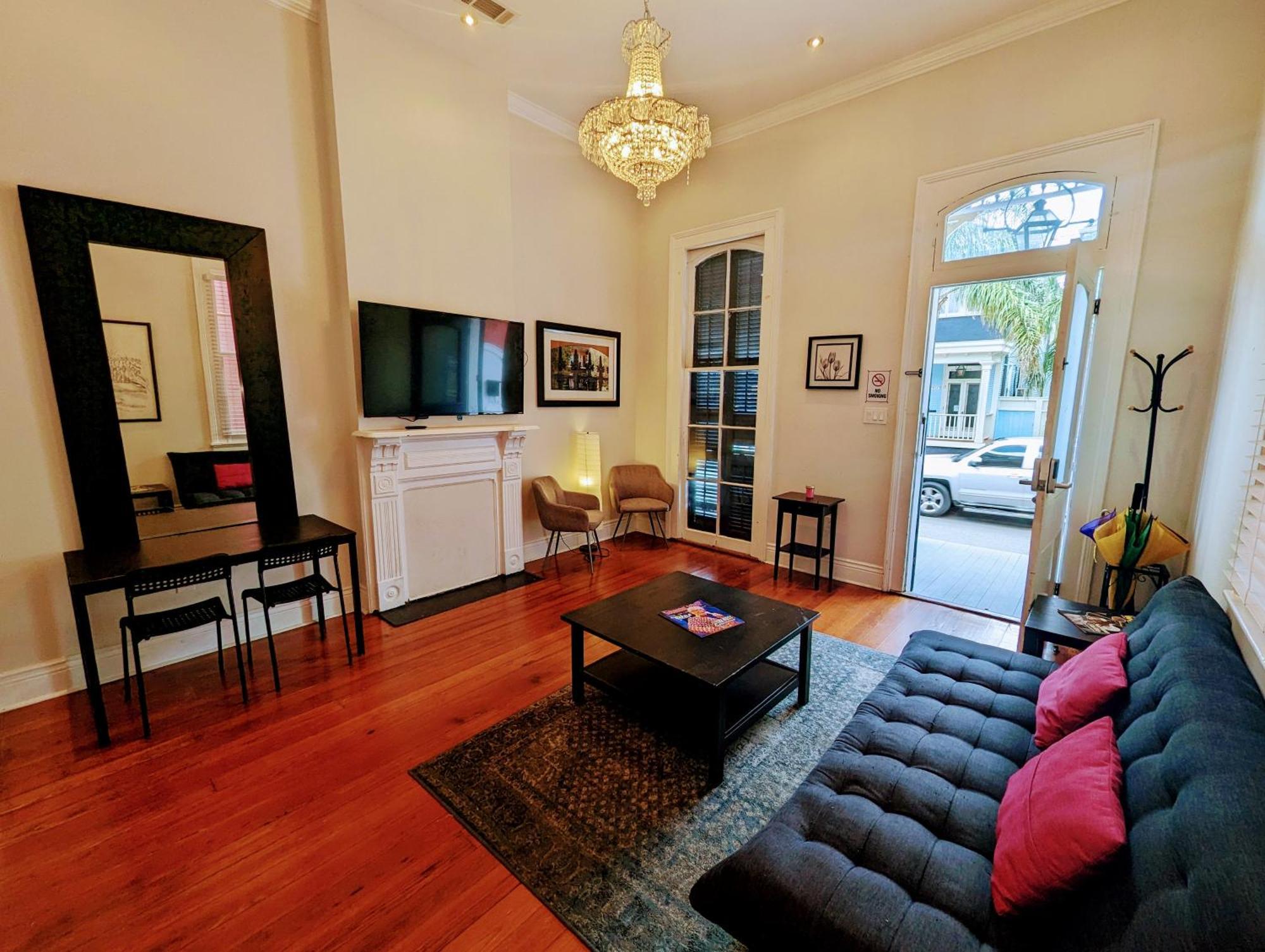 Royal Residence New Orleans Bagian luar foto